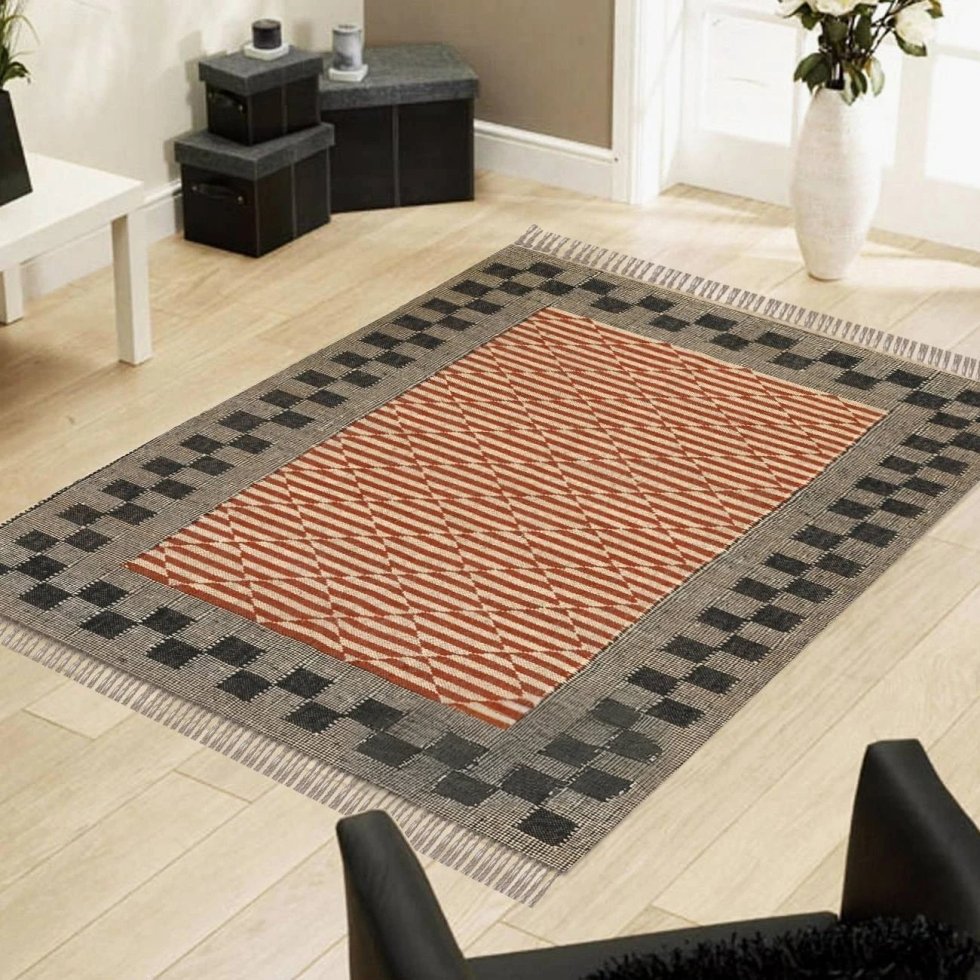 Geometric orange wool jute rug