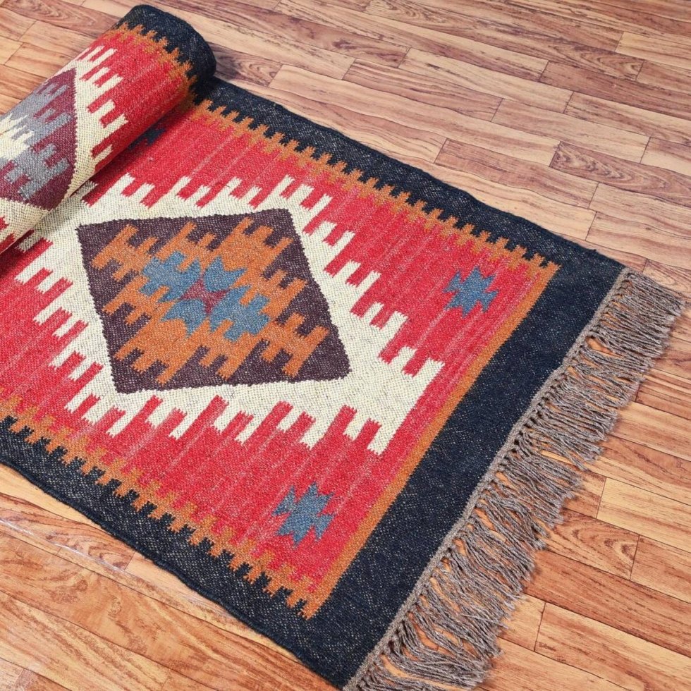 Jute and wool runner kilim rug - Image 4