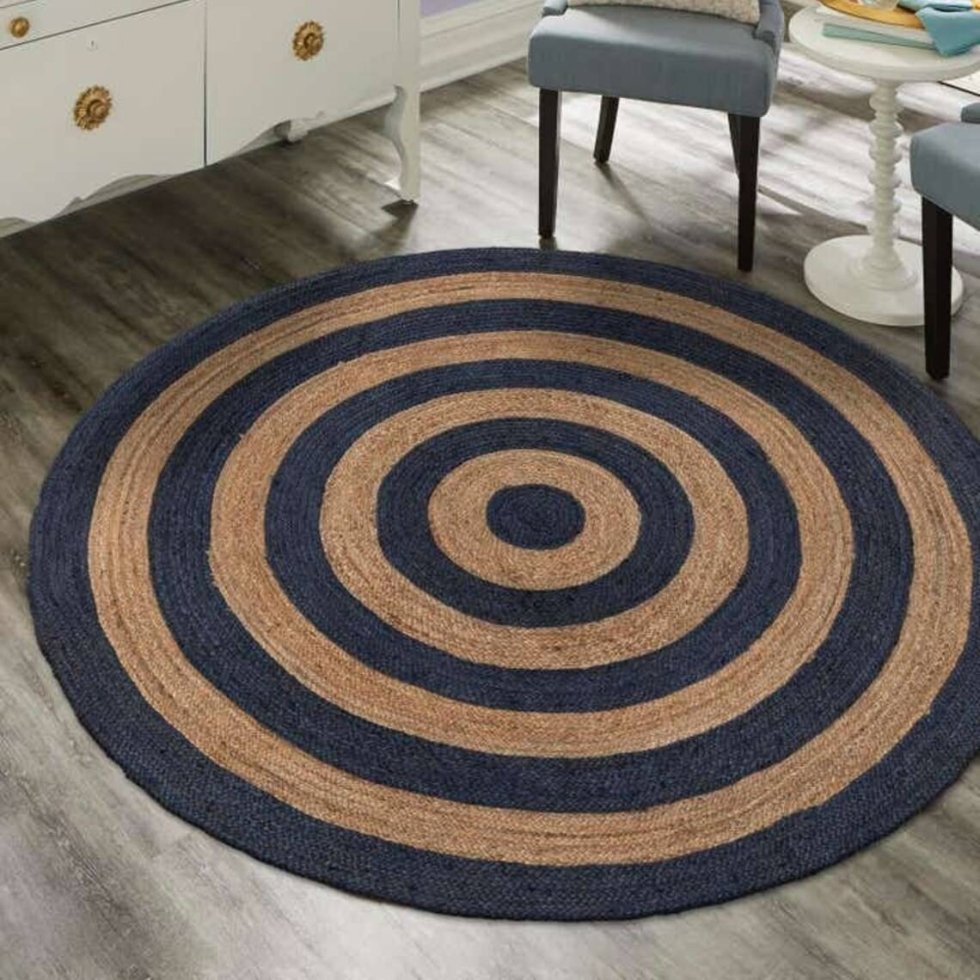 Natural and black target jute round rug