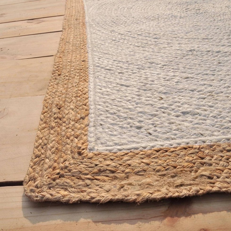 Off white jute rug with beige border - Image 4