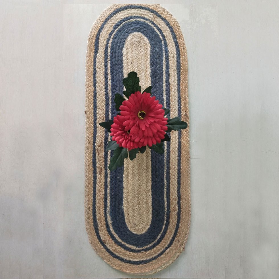 Oval jute table runner and placemats - Image 2