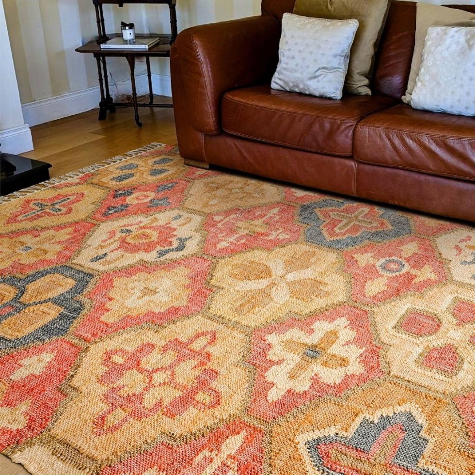 Red trellis pattern cotton and jute rug