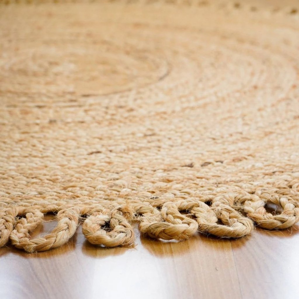Ivory Jute Loop Rug Round Scalloped Loop Jute Rug