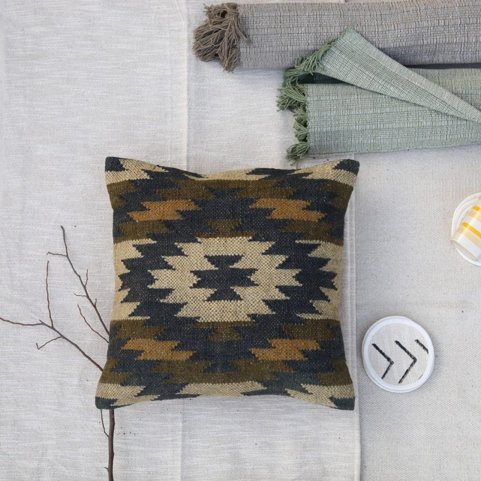 Southwestern wool and jute pillow - Image 2