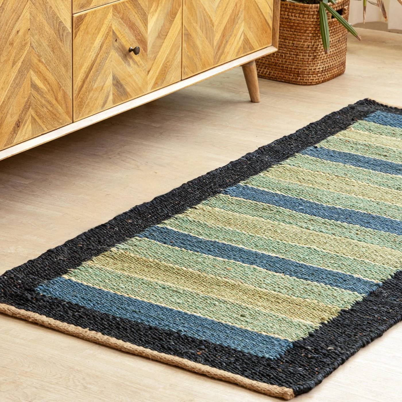 Striped hemp and jute rug with black border Striped hemp and jute rug with black border - Image 3