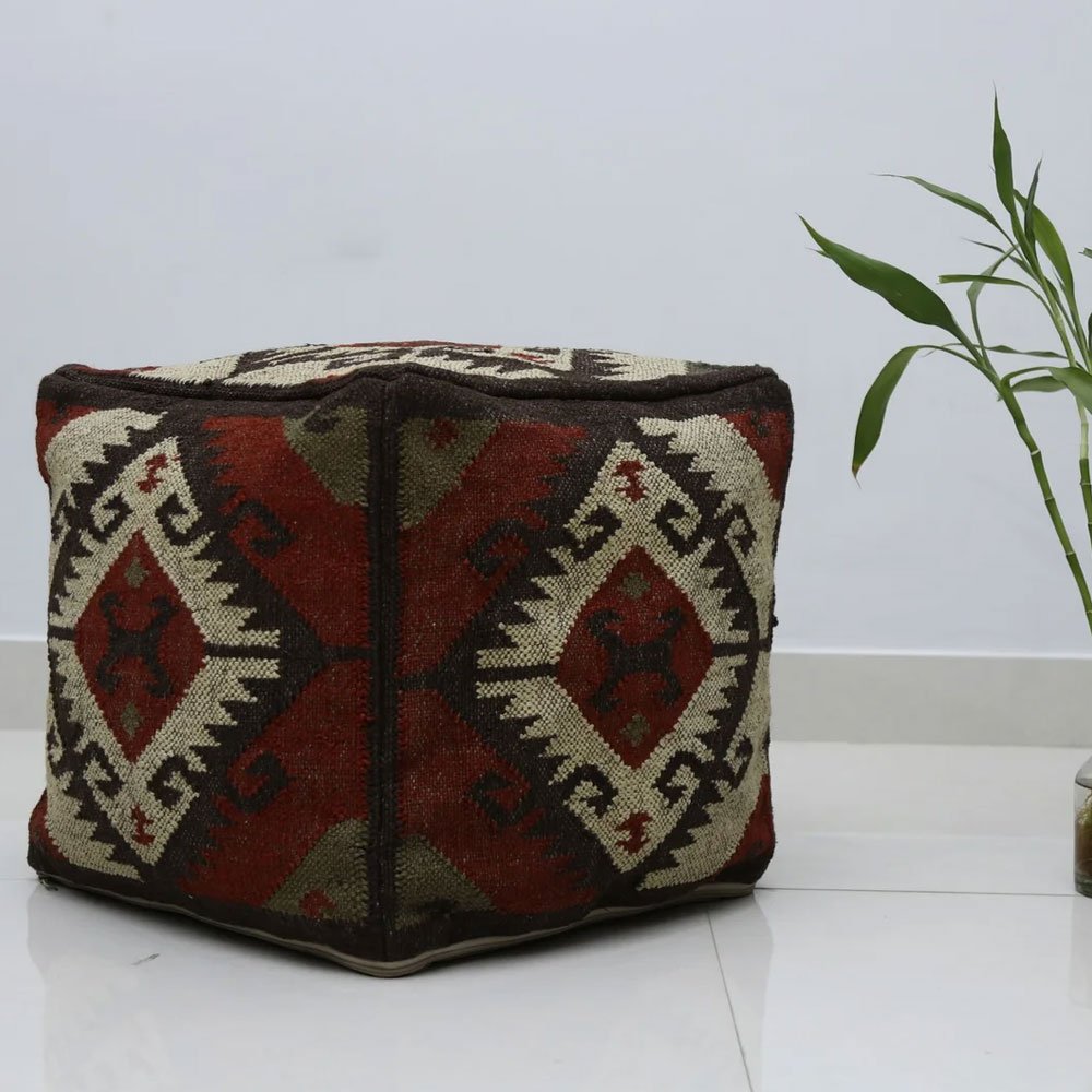 Tribal wool and jute kilim pouf Tribal wool and jute kilim pouf - Image 2